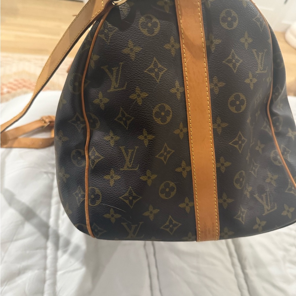 Luxury Brown Monogram Travel Bag - Picture 4 of 6